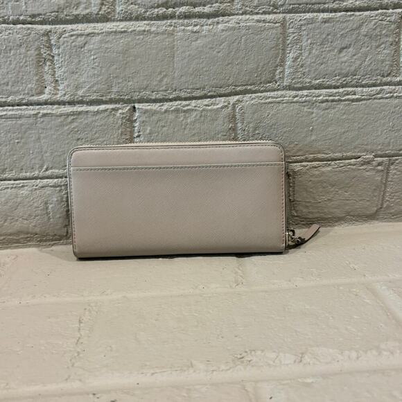 KATE SPADE DISNEY MINNIE MOUSE LACEY ZIP AROUND SAFFIANO LEATHER WALLET - Picture 3 of 7